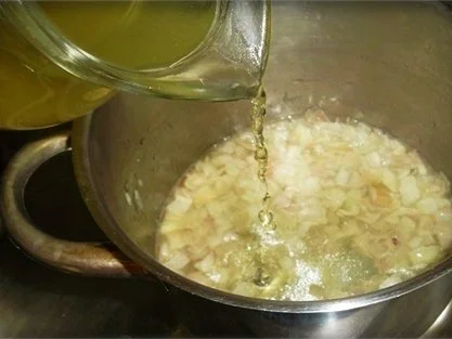 Spargelcremesuppe mit Eierstückchen - Rezept - Bild Nr. 10