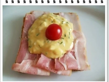 Bruschetta mit Jausenspeck, Bozner Sauce und Tomate. - Rezept - Bild Nr. 9