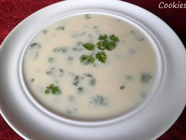 Spargelsuppe ... - Rezept