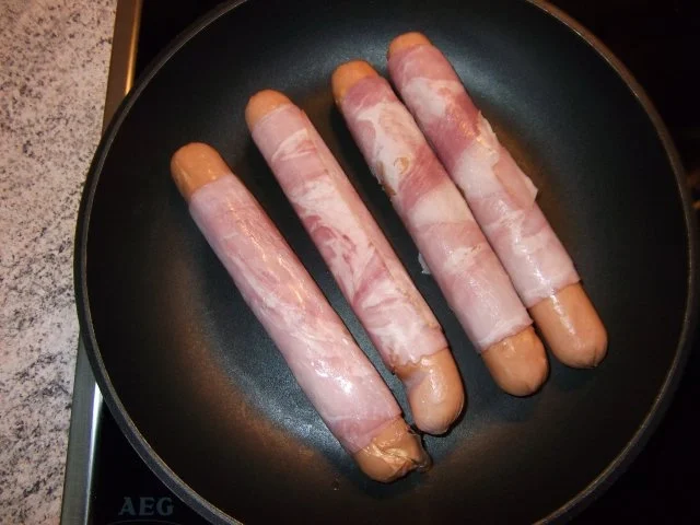 Würste versteckt im Blätterteig Dieter´s Art - Rezept - Bild Nr. 2