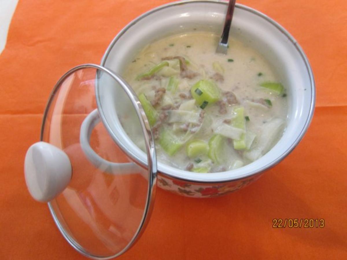 Käsesuppe mit Hackfleisch und Porree - Rezept - kochbar.de