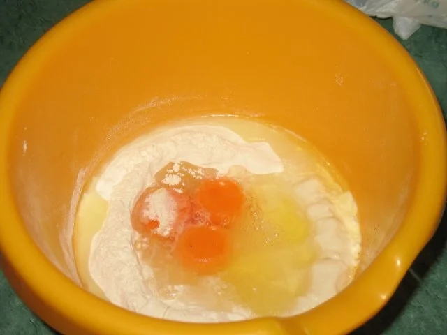 Pasta - Ravioli, selbst gemacht, mit Spinat-Ricotta-Parmesan-Füllung - Rezept - Bild Nr. 3