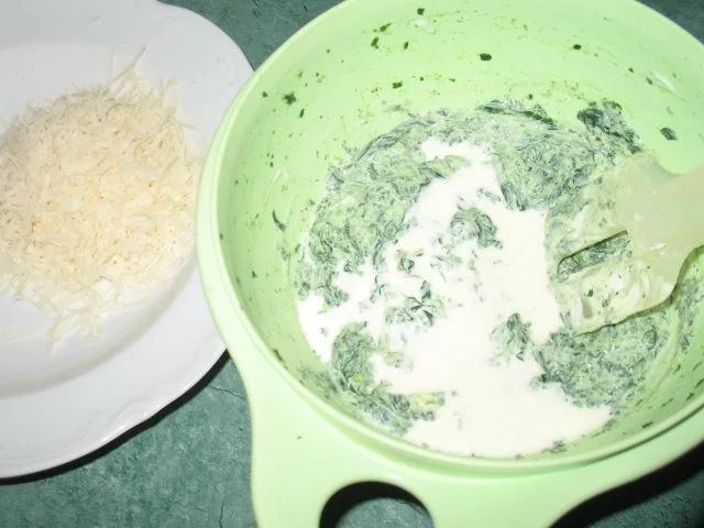 Pasta - Ravioli, selbst gemacht, mit Spinat-Ricotta-Parmesan-Füllung - Rezept - Bild Nr. 10