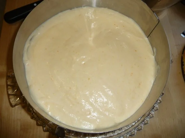 Rezept: Zitronen-Rhabarber-Torte Bild Nr. 6 Zitronen-Rhabarber-Torte - Rezept - Bild Nr. 6