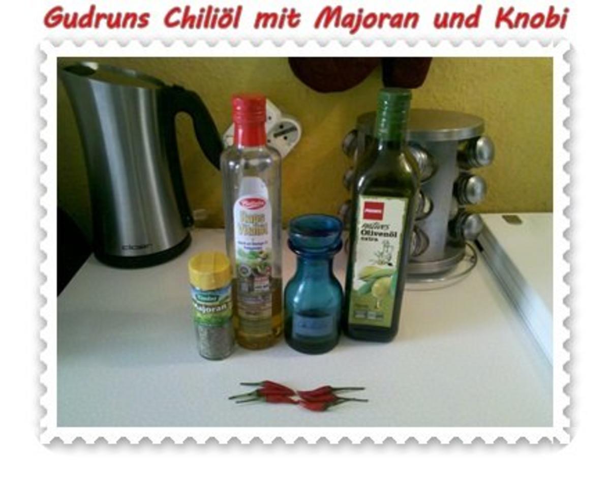 Öl: Chiliöl mit Majoran und Knobi - Rezept - Bild Nr. 2