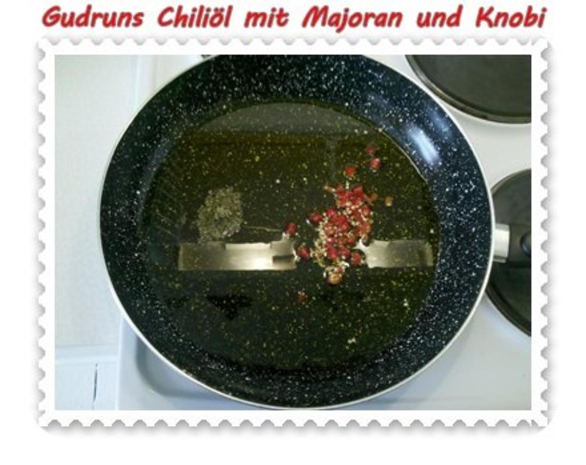 Öl: Chiliöl mit Majoran und Knobi - Rezept - Bild Nr. 4