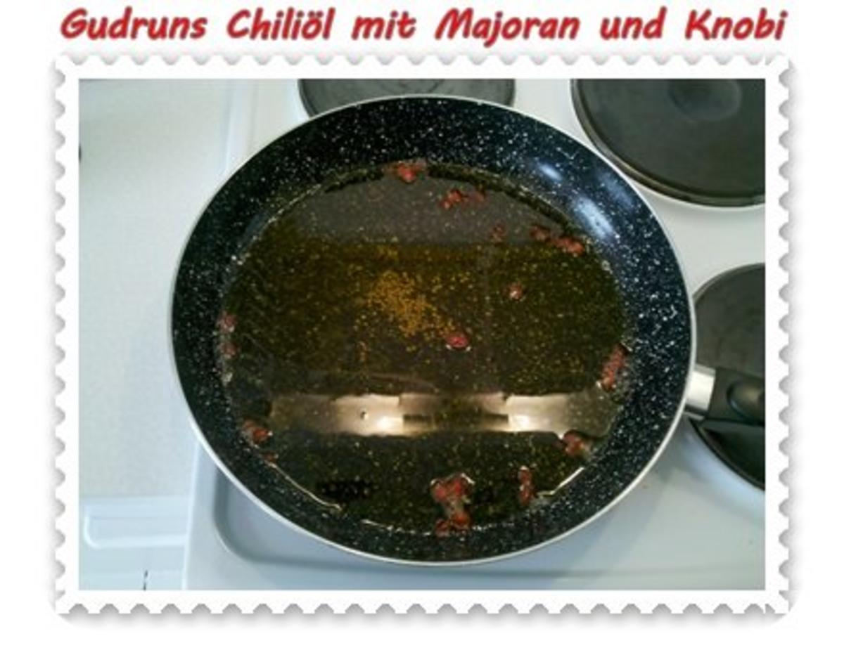 Öl: Chiliöl mit Majoran und Knobi - Rezept - Bild Nr. 5