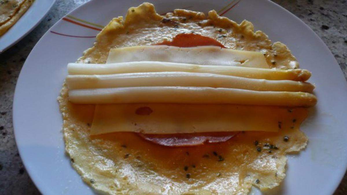 Spargelomelett mit Käse und Schinken - Rezept - Bild Nr. 5