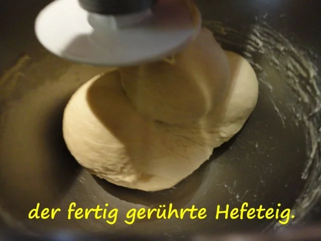 Riesen Hefe Striezel - 9 fach geflochten - Rezept - Bild Nr. 7