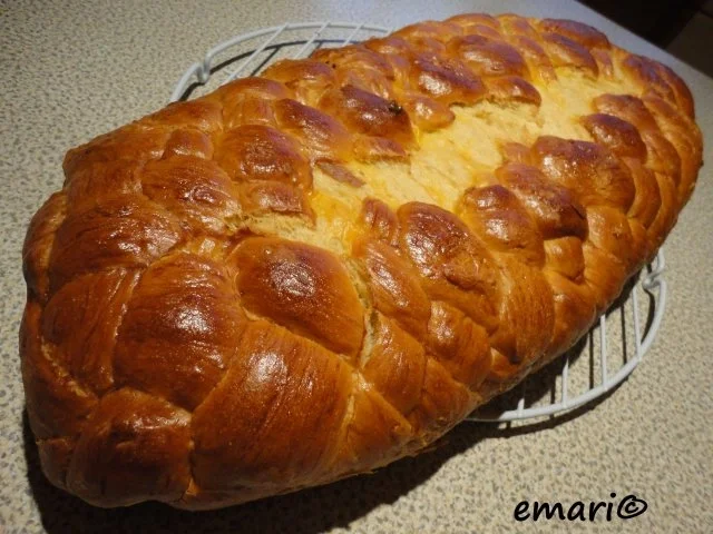 Riesen Hefe Striezel - 9 fach geflochten - Rezept