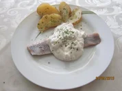 Matjesfilets in Sahnesoße mit Ofenkartoffeln - Rezept