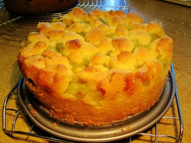 Rhabarber-Zwerg (18 cm Durchmesser) mit Streuseln drauf ... - Rezept - Bild Nr. 9