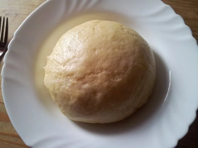 Hefeklöße mit Waldheidelbeeren - Rezept - Bild Nr. 4