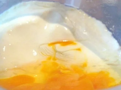 Rezept: Bärlauch-Spätzle mit Parmesan-Sauce Bild Nr. 3 Bärlauch-Spätzle mit Parmesan-Sauce - Rezept - Bild Nr. 3