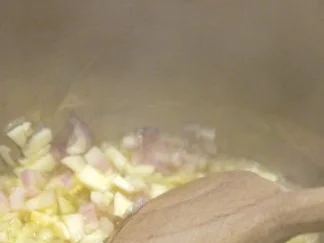 Rezept: Bärlauch-Spätzle mit Parmesan-Sauce Bild Nr. 10 Bärlauch-Spätzle mit Parmesan-Sauce - Rezept - Bild Nr. 10