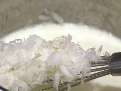 Rezept: Bärlauch-Spätzle mit Parmesan-Sauce Bild Nr. 12 Bärlauch-Spätzle mit Parmesan-Sauce - Rezept - Bild Nr. 12