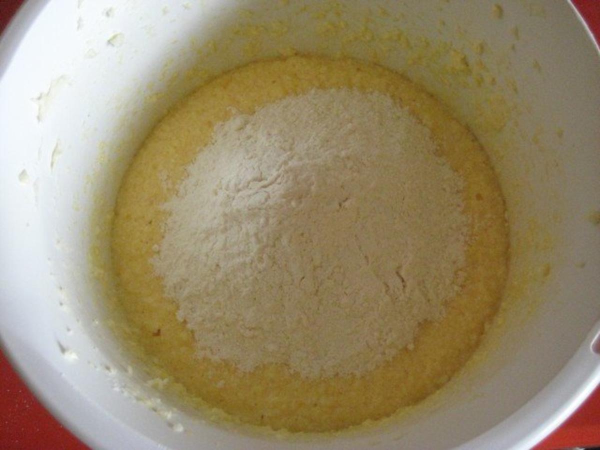 Rhabarberkuchen mit Vanille - Schmand - Guss - Rezept - Bild Nr. 5