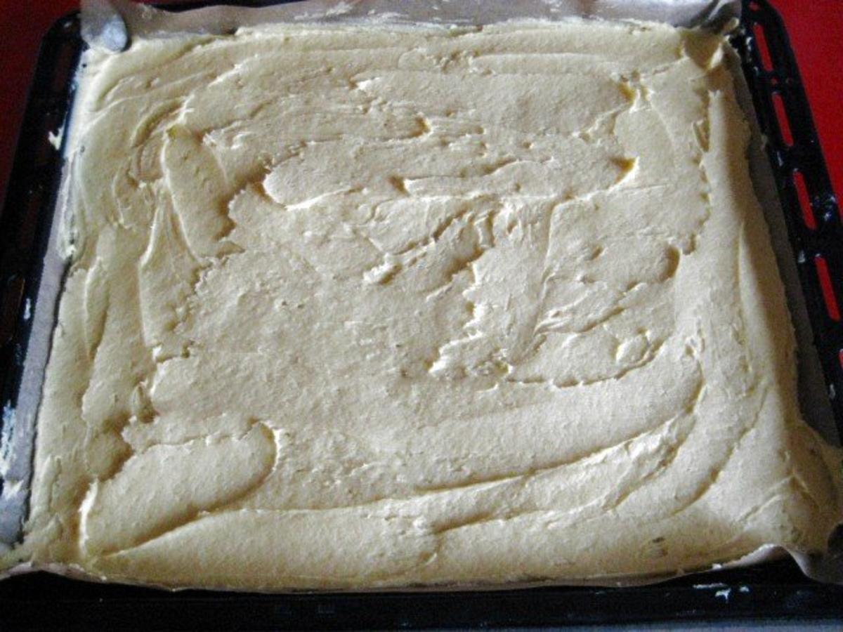 Rhabarberkuchen mit Vanille - Schmand - Guss - Rezept - Bild Nr. 6