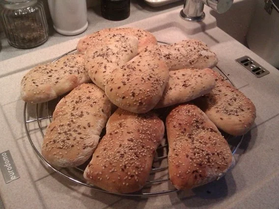 Mini-Dinkel-Fladenbrote - Rezept