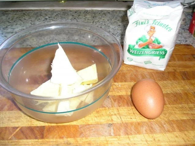 Grießnockerl (Suppeneinlage) - Rezept - Bild Nr. 2