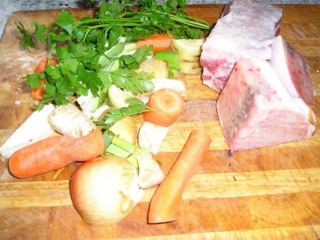 Braune Rindsuppe - Rezept - Bild Nr. 2