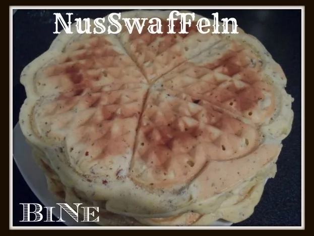 Rezept: BiNe` S NUSSWAFFELN Bild Nr. 4 BiNe` S NUSSWAFFELN - Rezept - Bild Nr. 4