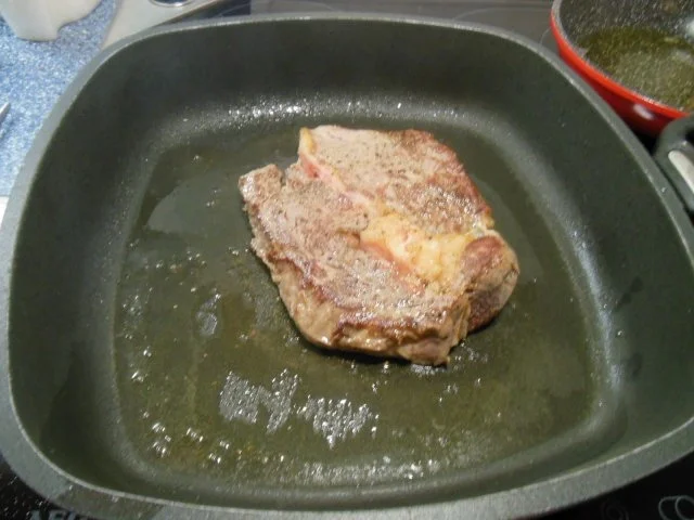 Rezept: Kochen: Tagliatelle mit Café de Paris-Soße und Entrecoté Bild Nr. 3 Kochen: Tagliatelle mit Café de Paris-Soße und Entrecoté - Rezept - Bild Nr. 3