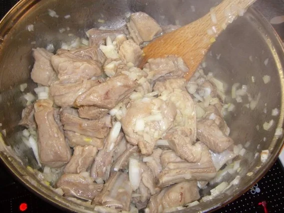 Rezept: Lamm Frikassee Bild Nr. 5 Lamm Frikassee - Rezept - Bild Nr. 5