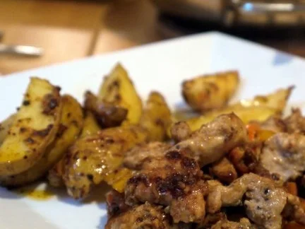 Rezept: Lavendel-Zimt-Huhn mit pikanten Knoblauch-Kartoffeln Bild Nr. 13 Lavendel-Zimt-Huhn mit pikanten Knoblauch-Kartoffeln - Rezept - Bild Nr. 13