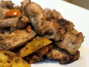 Lavendel-Zimt-Huhn mit pikanten Knoblauch-Kartoffeln - Rezept