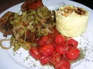 Geschmorte Schweinerippchen mit Currygurken - Rezept