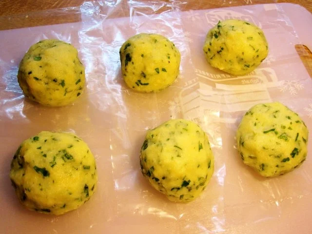Sonntags-Knödel für eilige Leute ... - Rezept - Bild Nr. 5