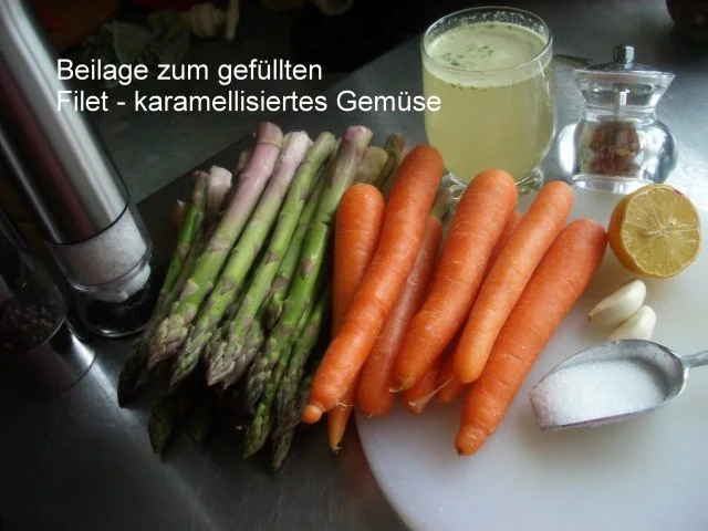 Rezept: Karamellisierter grüner Spargel mit jungen Möhrchen Bild Nr. 2 Karamellisierter grüner Spargel mit jungen Möhrchen - Rezept - Bild Nr. 2