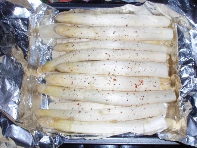 Spargel aus dem Ofen mit Schinken und Lauchzwiebeln - Rezept - Bild Nr. 2