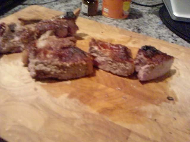 Rezept: OCHS VOM STRASSENRAND ---- OCHSENKOTELETT MEDIUM GEBRATEN Bild Nr. 14 OCHS VOM STRASSENRAND ---- OCHSENKOTELETT MEDIUM GEBRATEN - Rezept - Bild Nr. 14