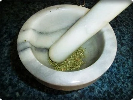 Rezept: Tagliatelle NERO DI SEPPIA mit Lachsfilet und Kräuter Hollandaise Bild Nr. 9 Tagliatelle NERO DI SEPPIA mit Lachsfilet und Kräuter Hollandaise - Rezept - Bild Nr. 9