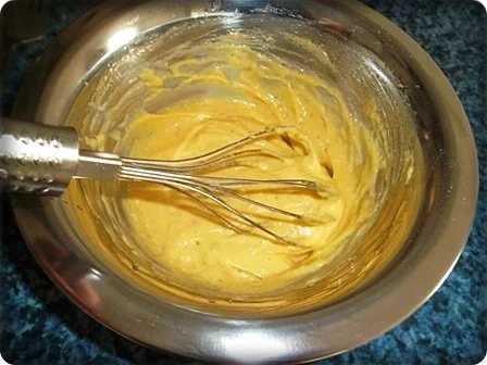 Rezept: Tagliatelle NERO DI SEPPIA mit Lachsfilet und Kräuter Hollandaise Bild Nr. 11 Tagliatelle NERO DI SEPPIA mit Lachsfilet und Kräuter Hollandaise - Rezept - Bild Nr. 11