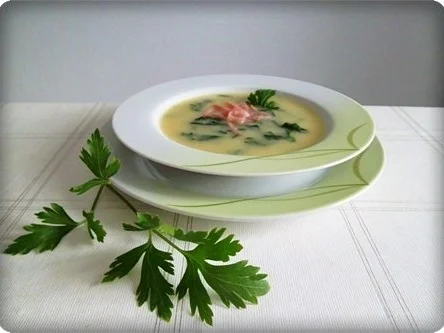 Kohlrabicremesuppe  mit Schinkenstreifen - Rezept - Bild Nr. 2
