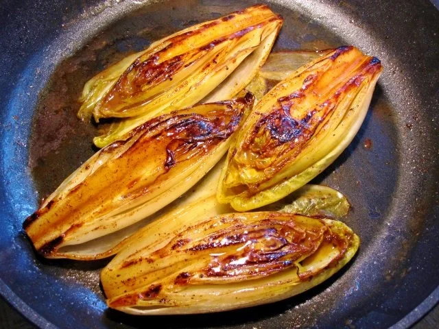 Chicoree gebraten ... - Rezept