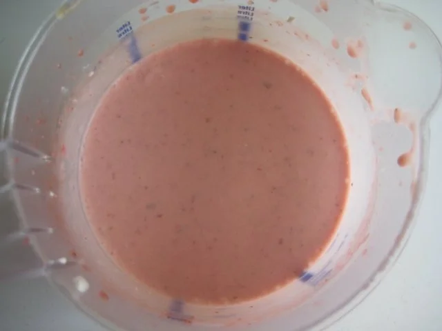 Rezept: Erdbeereis mit Basilikum Bild Nr. 7 Erdbeereis mit Basilikum - Rezept - Bild Nr. 7