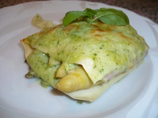 Rezept: Spargellasagne vom grünen und weißen Spargel Bild Nr. 12 Spargellasagne vom grünen und weißen Spargel - Rezept - Bild Nr. 12