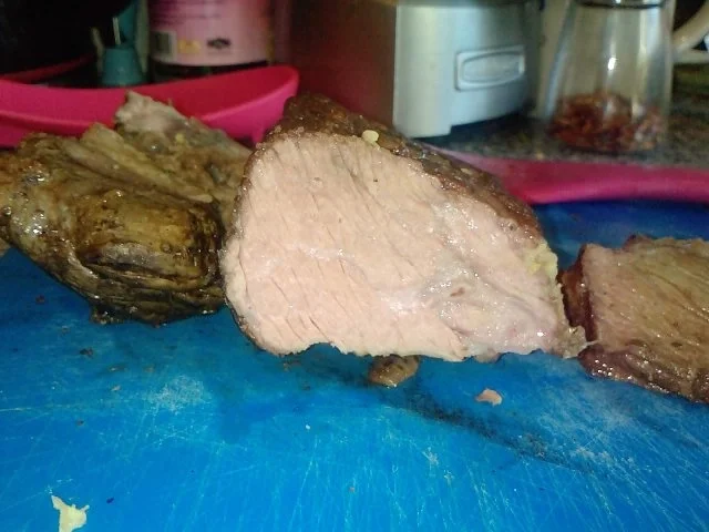 Rezept: FALSCHES ROASTBEEF MIT NEBENWIRKUNGEN Bild Nr. 7 FALSCHES ROASTBEEF MIT NEBENWIRKUNGEN - Rezept - Bild Nr. 7