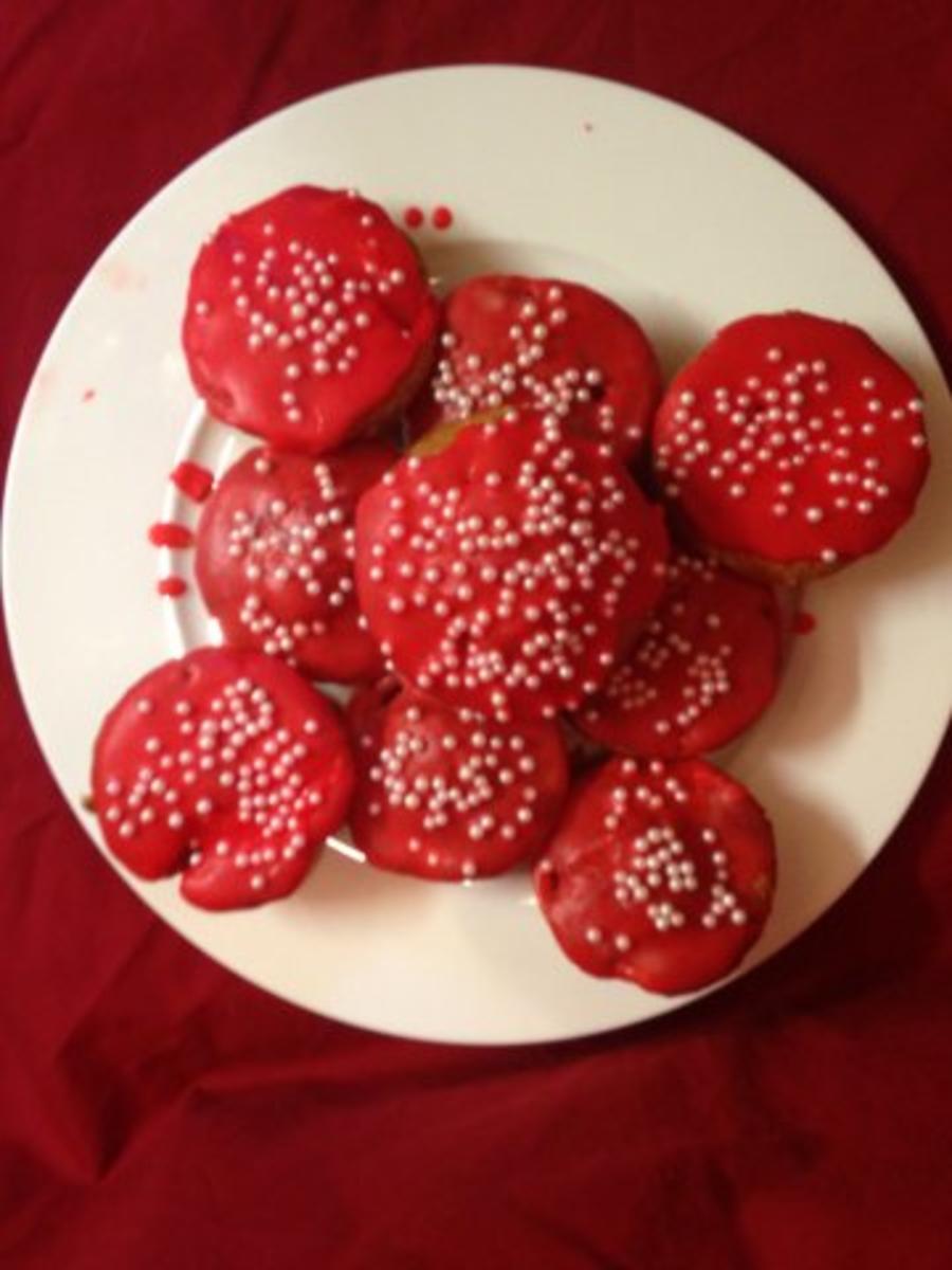 Rotkäppchens-Erdbeer-Rhabarber-Muffins - Rezept - Bild Nr. 8