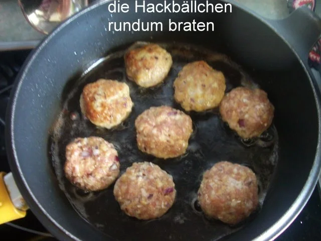 Rezept: Hackbällchen nach Art Stroganoff Bild Nr. 7 Hackbällchen nach Art Stroganoff - Rezept - Bild Nr. 7