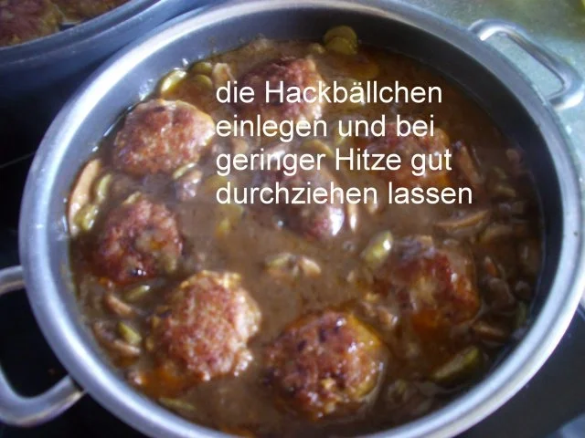 Rezept: Hackbällchen nach Art Stroganoff Bild Nr. 12 Hackbällchen nach Art Stroganoff - Rezept - Bild Nr. 12