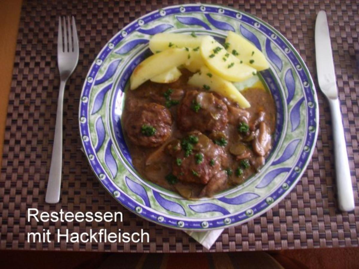 Hackbällchen nach Art Stroganoff - Rezept