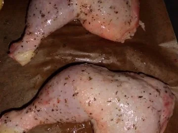 Geflügel, Huhn: Hähnchenkeule in Aroma-Lackmantel an Ofenkartoffeln "Olivia" - Rezept - Bild Nr. 3