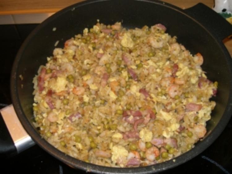 Nasi Goreng Gebratener Reis - schnell &amp; einfach - 178 kcal/100g
