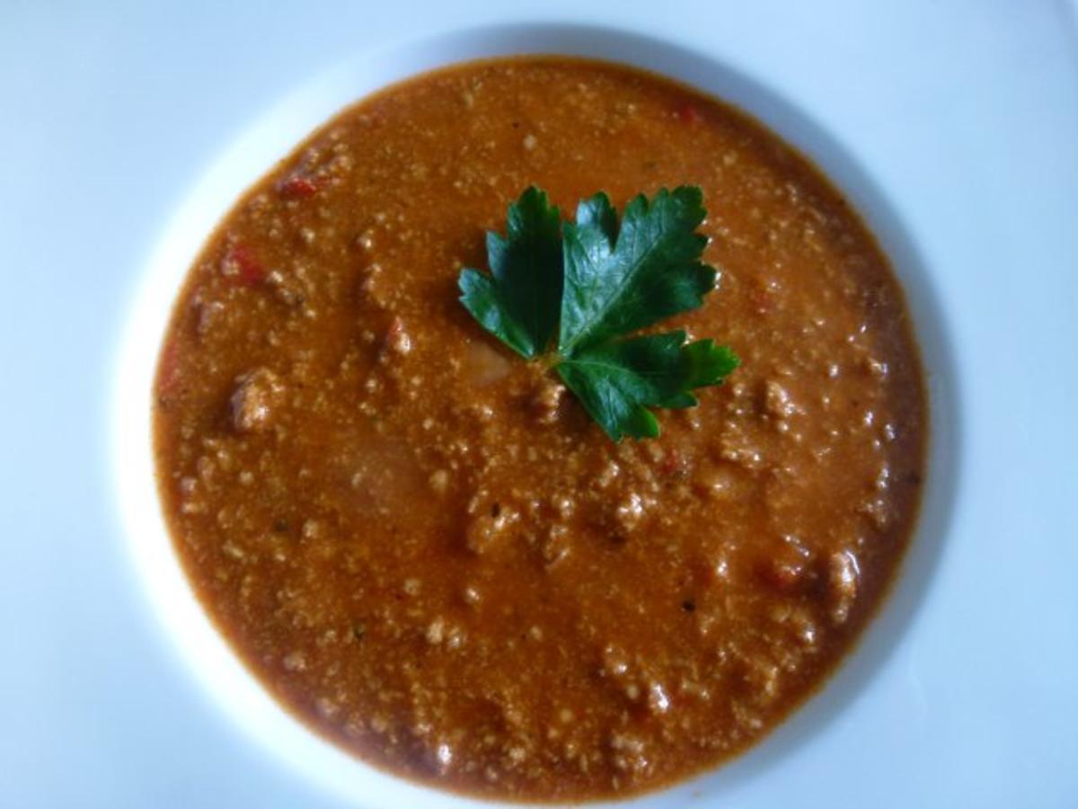 Bilder für Leicht verschärfte Hack-Tomaten-Paprikasuppe - Rezept
