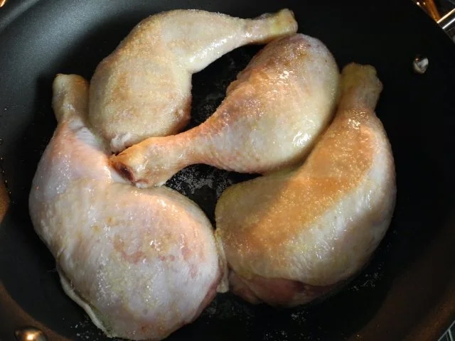 Geflügel : Ingwer - Pfeffer - Hähnchenschenkel an Spargelspitzen in Soße - Rezept - Bild Nr. 4